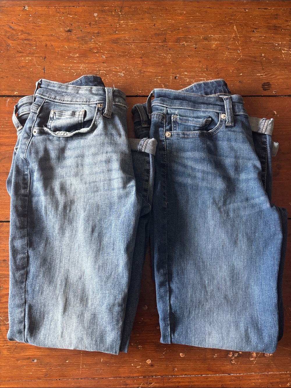 Women’s Lucky Brand Jeans (4/27)